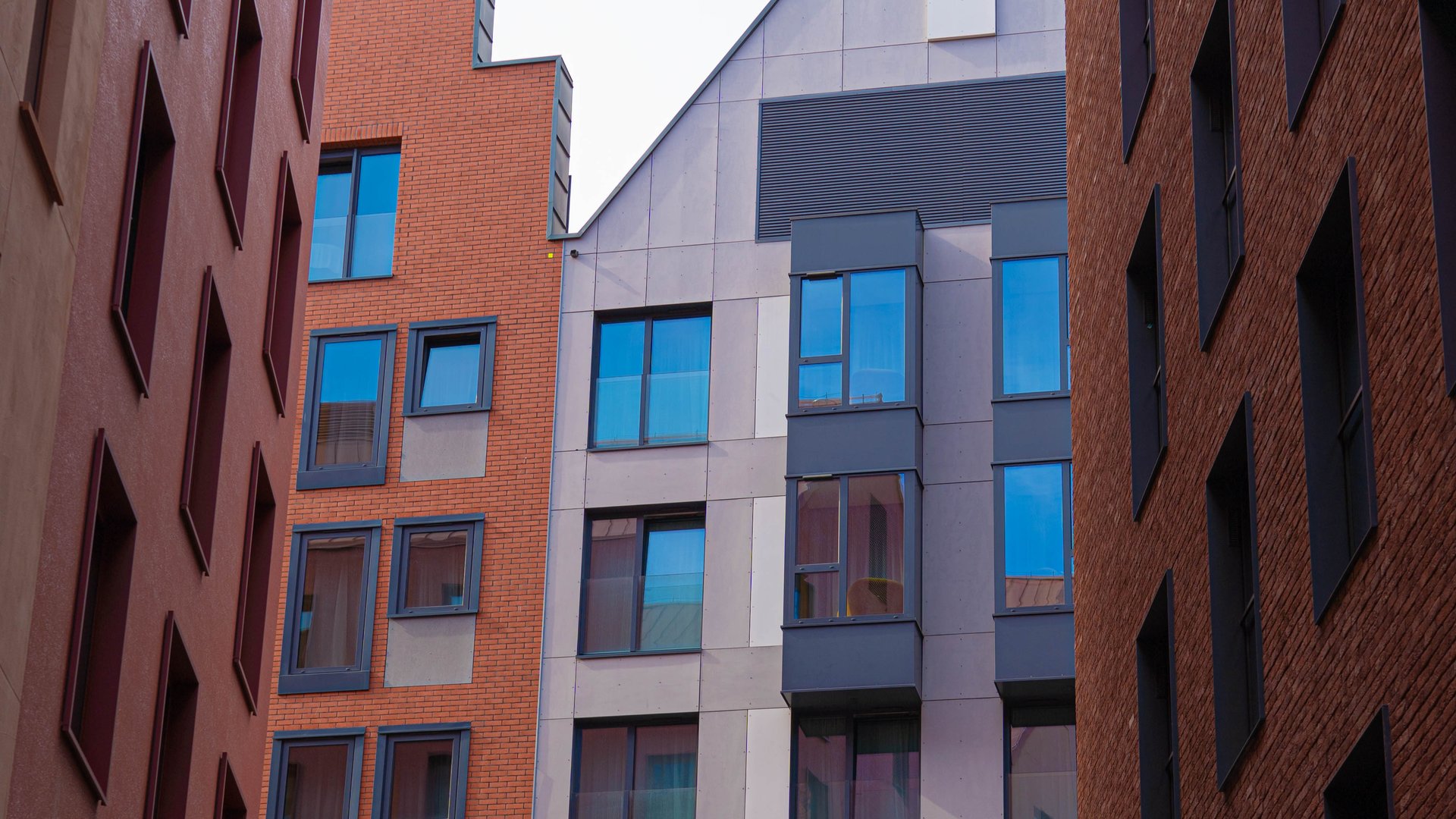 Jak wycenić mieszkanie, żeby sprzedać je szybko i z zyskiem