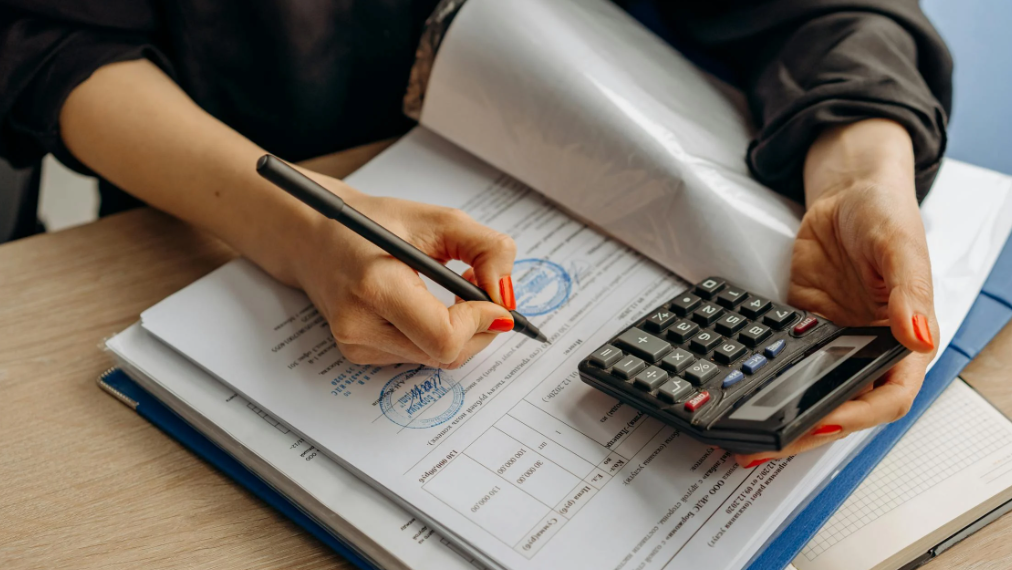 Jak sprawdzić stan prawny nieruchomości przed zakupem